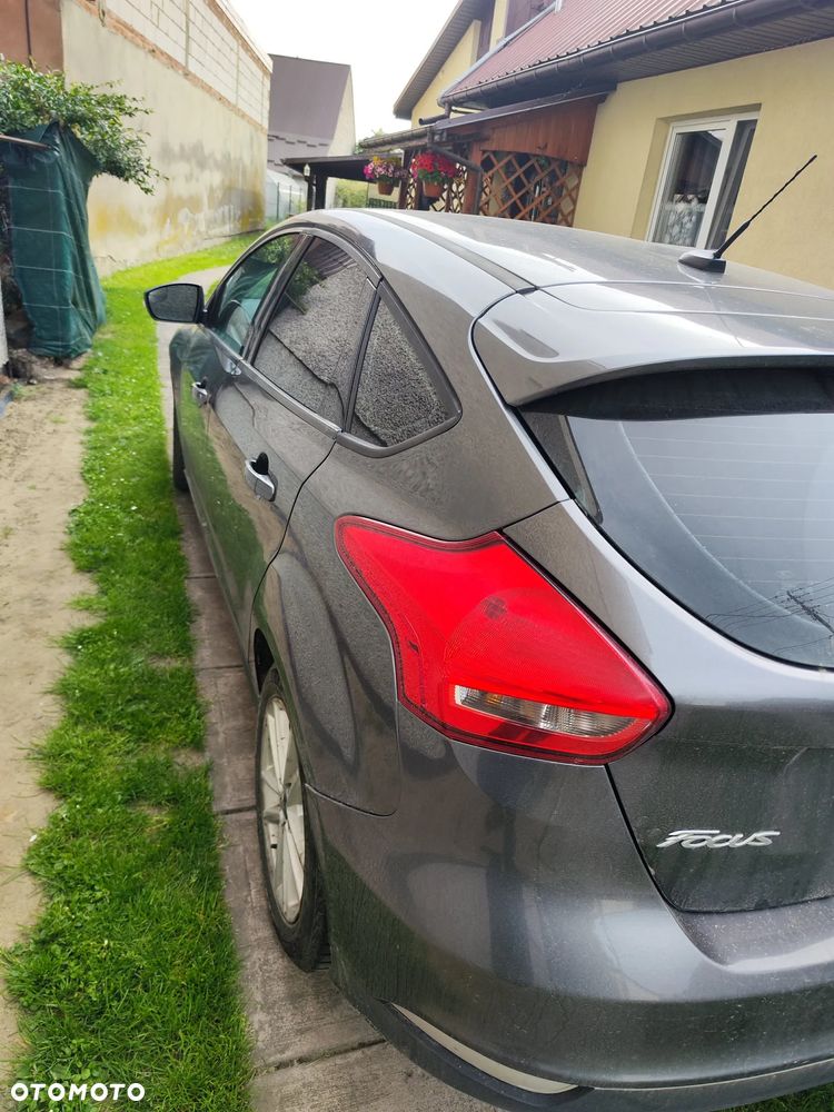 Ford Focus - 5