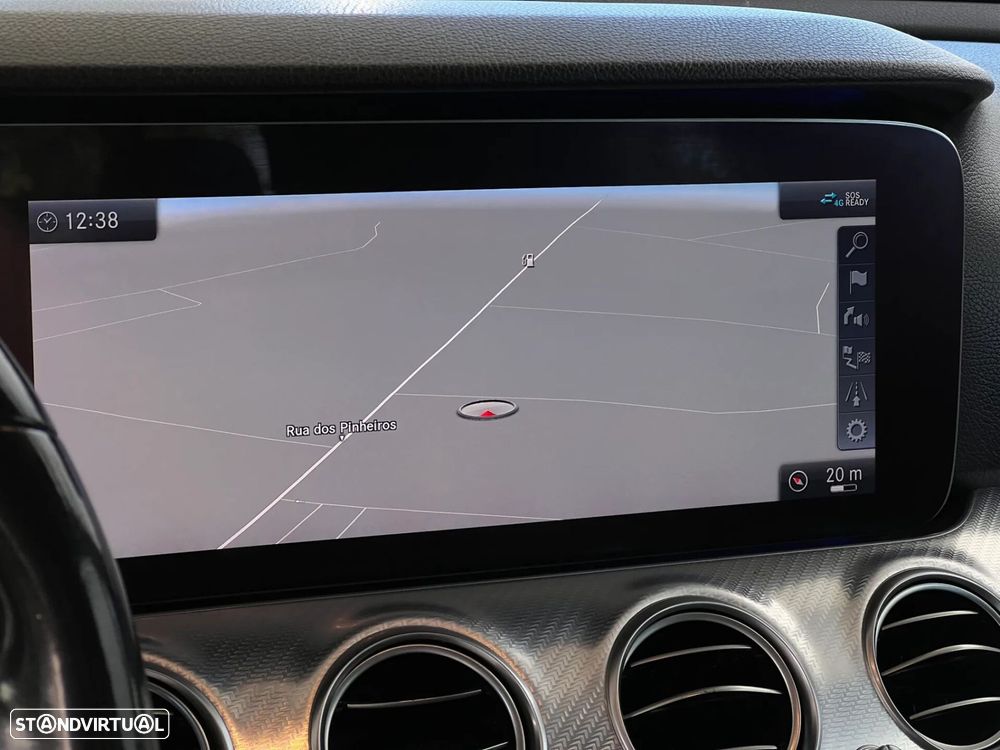 Mercedes-Benz E 220 - 19