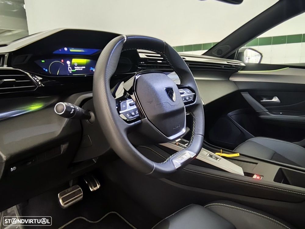Peugeot e-308 58 kWh GT - 18