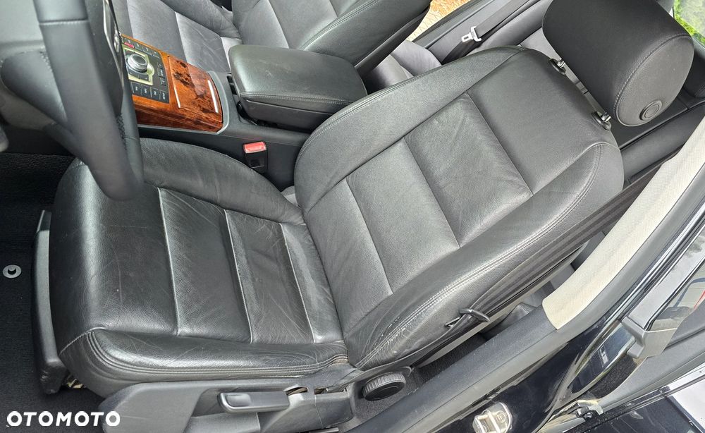 Audi A6 ver-2-4-quattro - 32