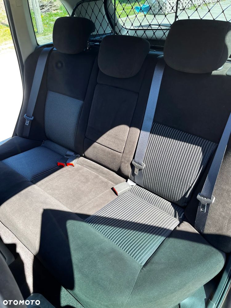 Fiat Croma 1.9 JTD Emotion - 24