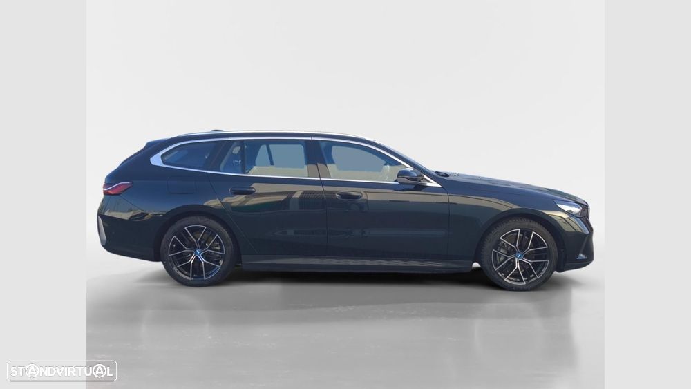 BMW i5 Touring eDrive40 - 5