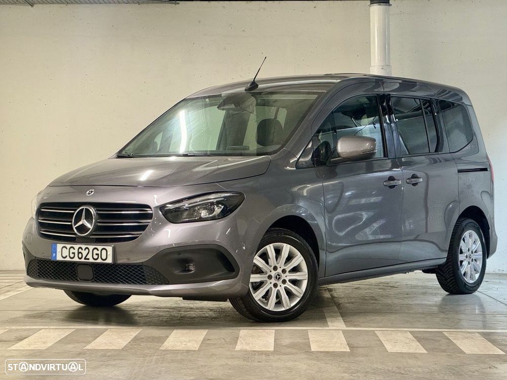 Mercedes-Benz T 180 d - 52