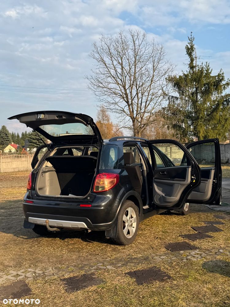 Suzuki SX4 - 9