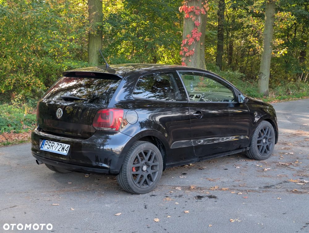 Volkswagen Polo 2012 photo 5
