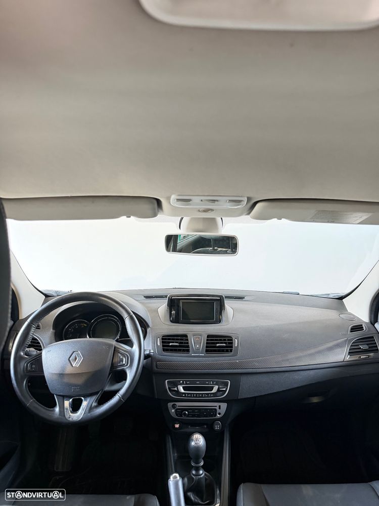 Renault Mégane 1.5 dCi Dynamique - 8