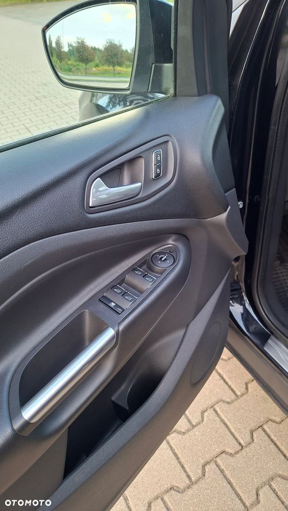 Ford Kuga - 9