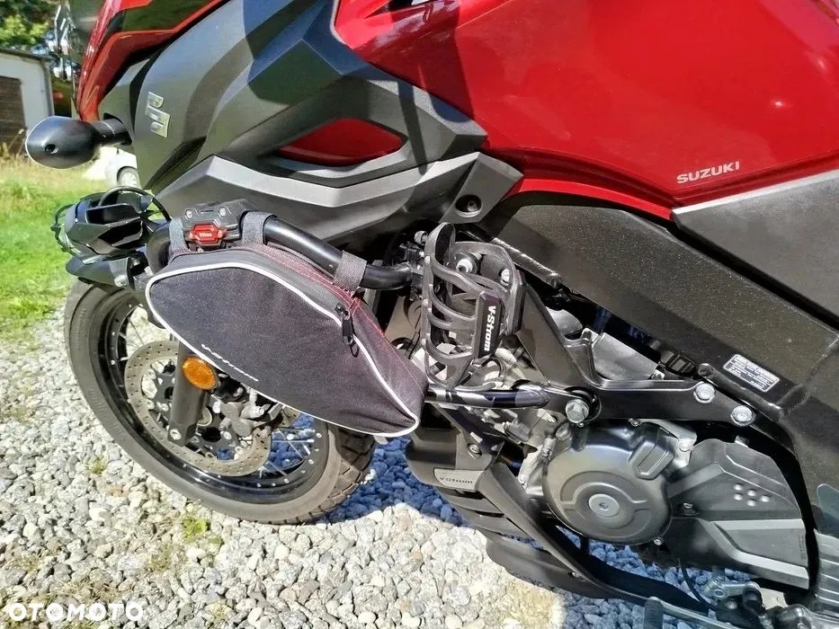 Suzuki DL - 6