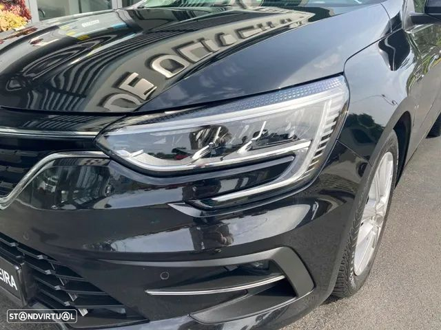 Renault Mégane 1.3 TCe Limited EDC - 12