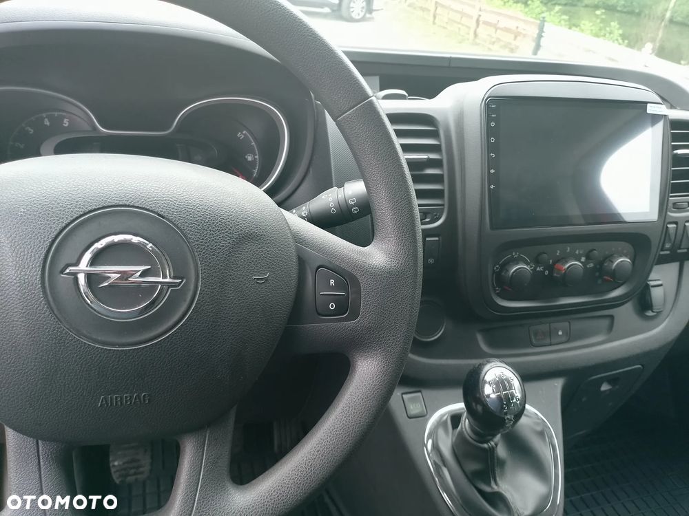 Opel Vivaro L2H1 2,9t Elegance - 14