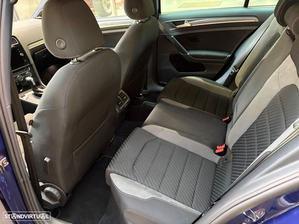 VW Golf 1.5 TSI R-Line DSG - 11