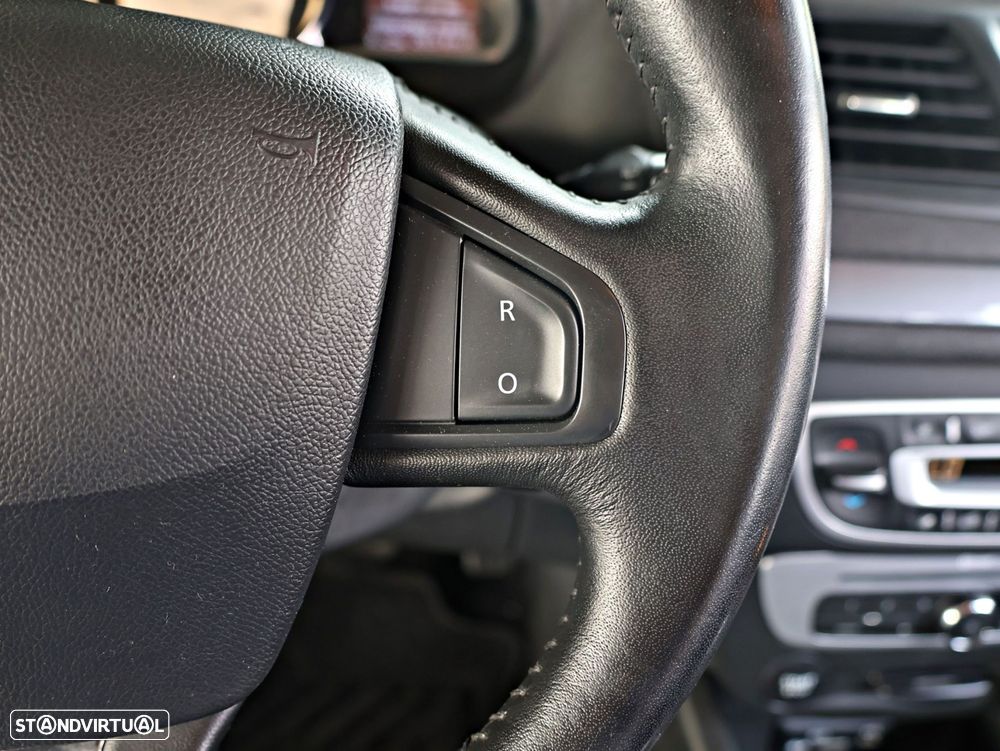 Renault Mégane Sport Tourer 1.5 dCi Dynamique CO2 Champion - 37