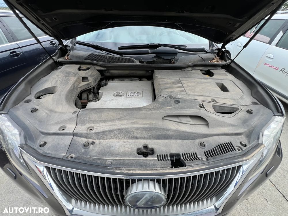 Lexus Seria RX 450h Aut. Executive - 28