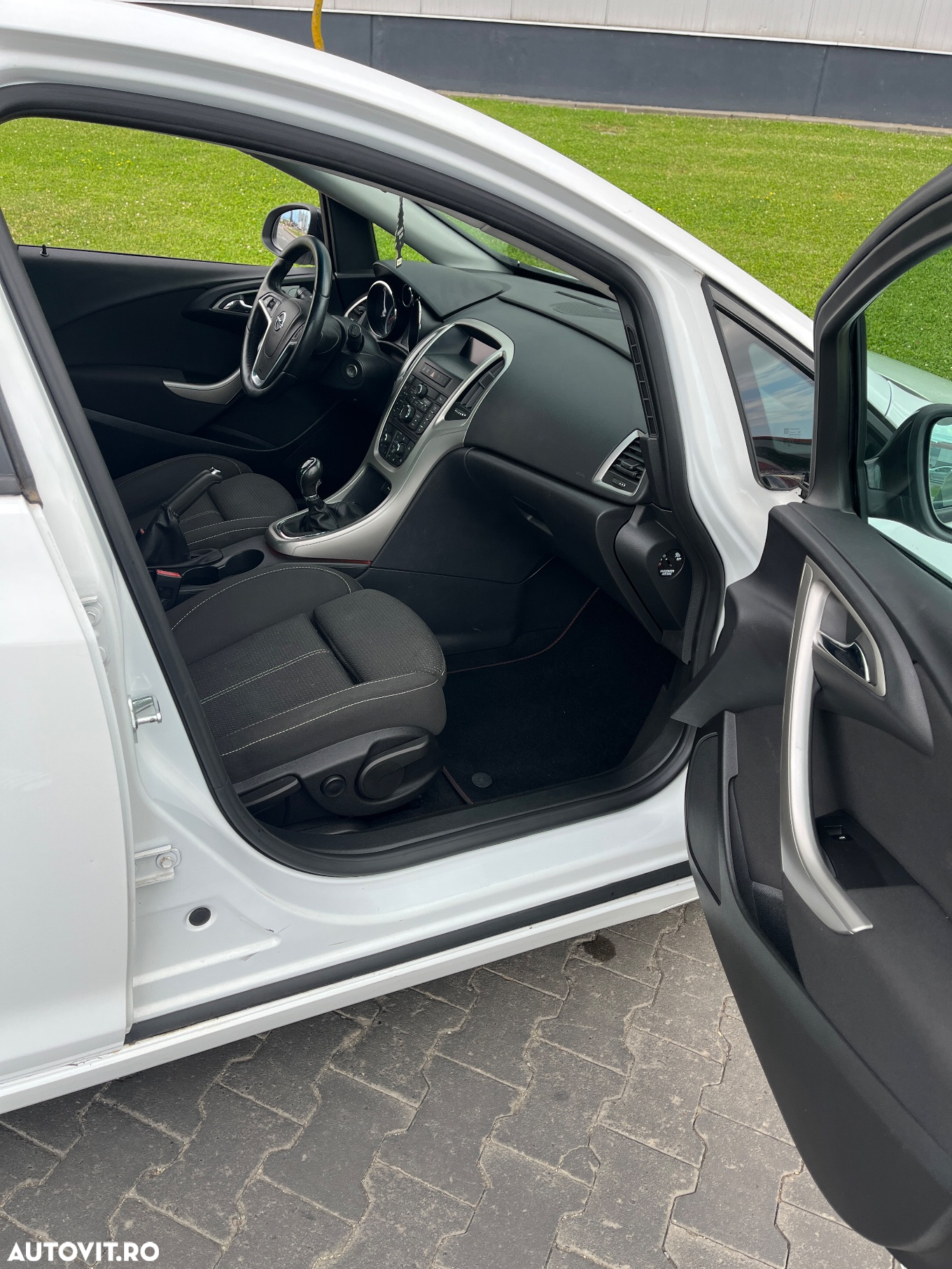 Opel Astra - 9