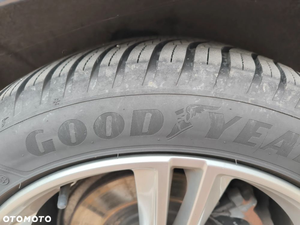 Volvo V90 T4 Geartronic Inscription - 17