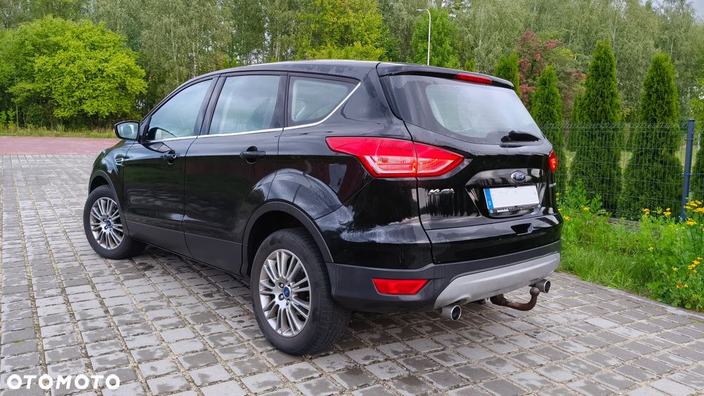 Ford Kuga 2.0 TDCi 4x4 Titanium - 4