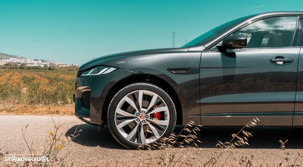 Jaguar F-Pace P400e AWD R-Dynamic HSE - 48