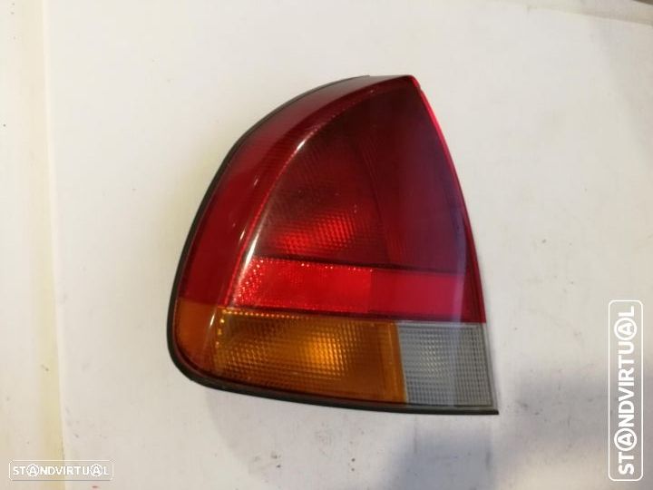 Farolim farol trás esquerdo mitsubishi carisma 1997 a 2000 - 2