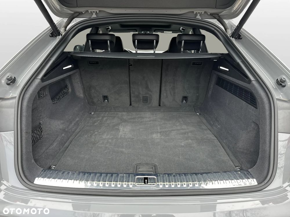 Audi RS Q8 - 17