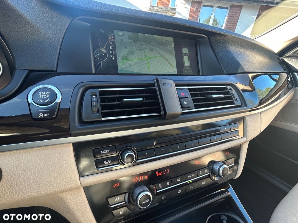 BMW Seria 5 520d Luxury Line - 6