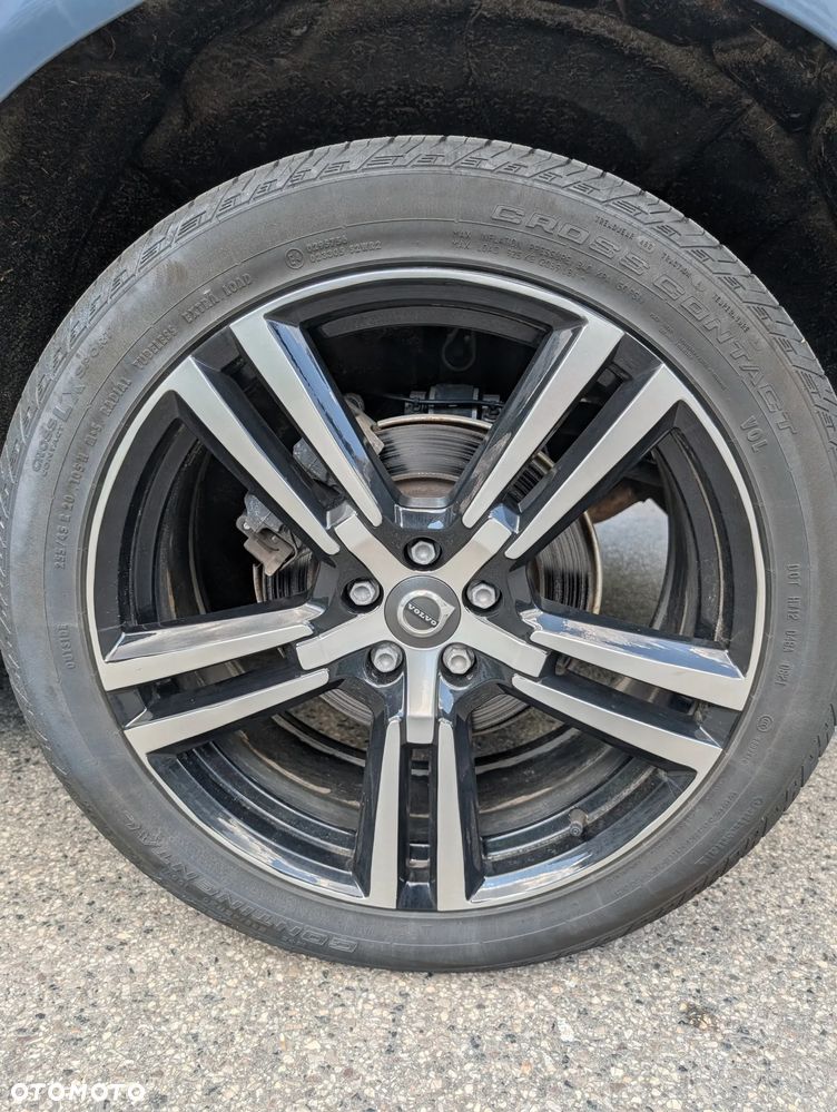 Volvo XC 60 - 33