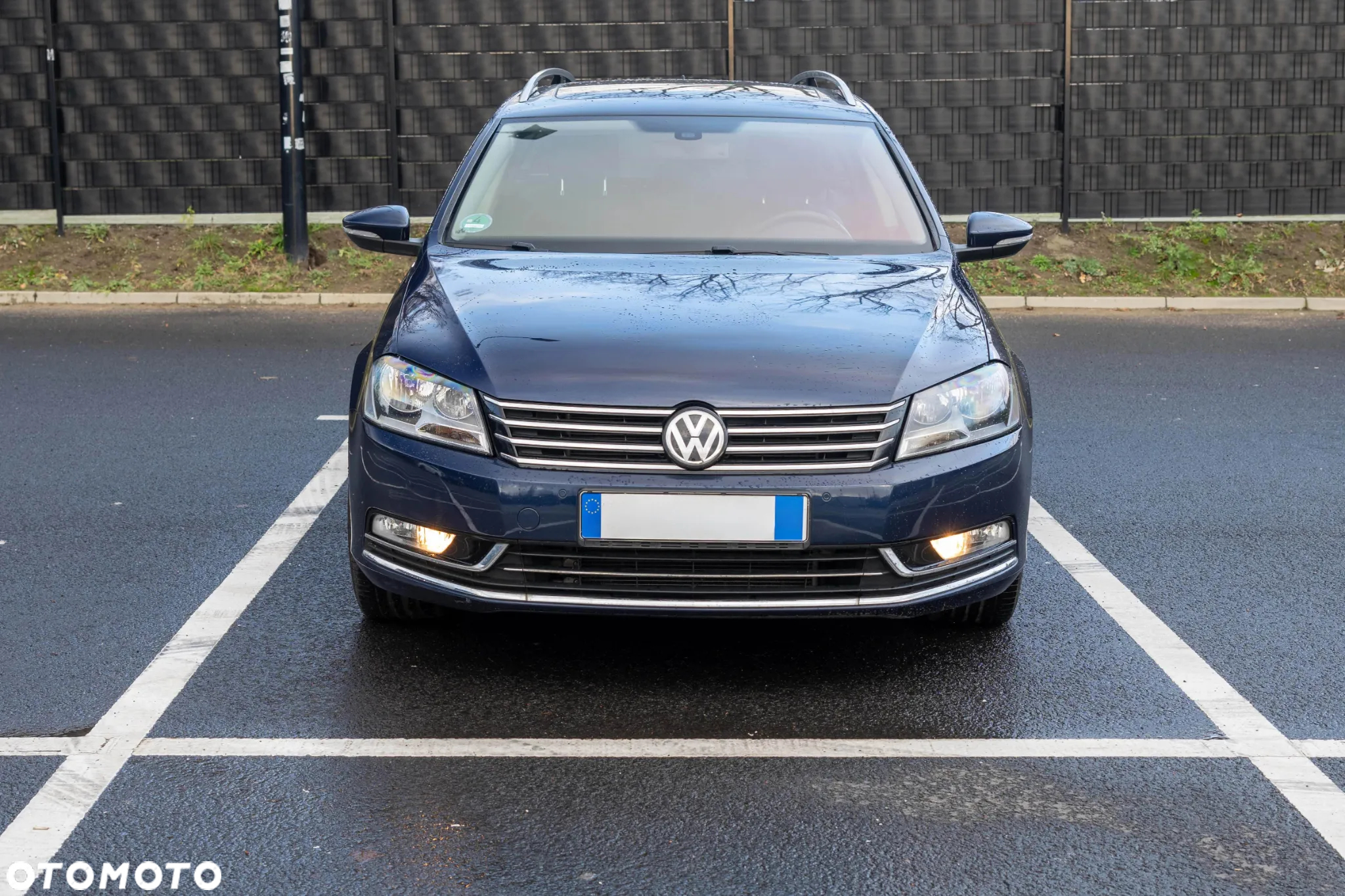Volkswagen Passat Variant 2.0 TDI DSG BlueMotion Technology Comfortline - 4