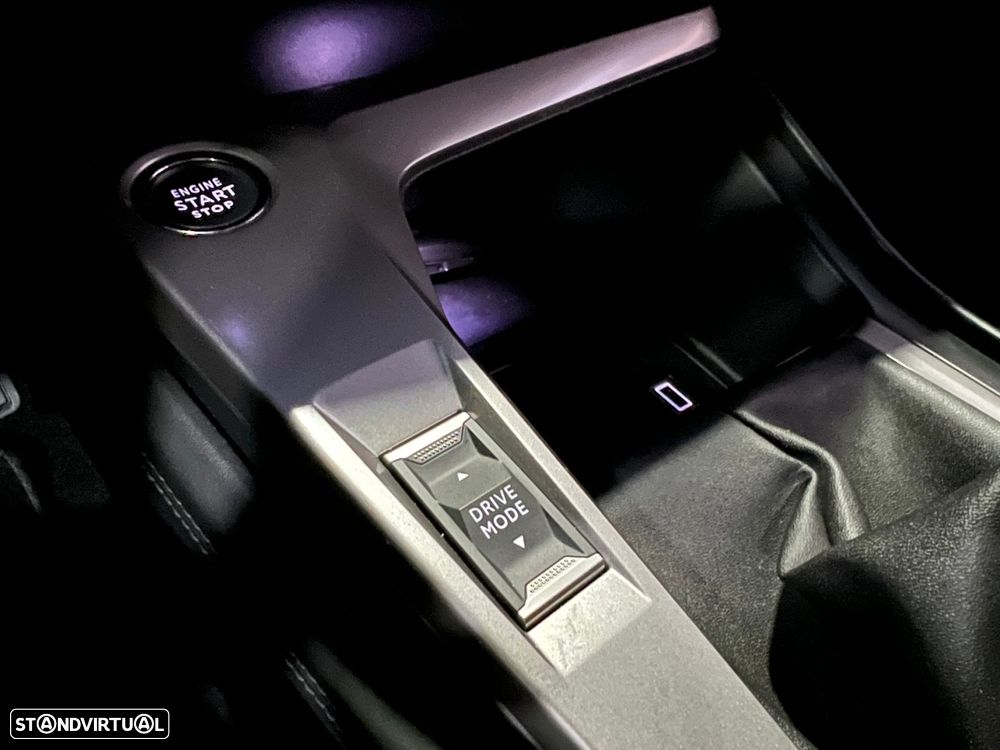 Peugeot 308 SW 1.2 PureTech Allure Pack - 21