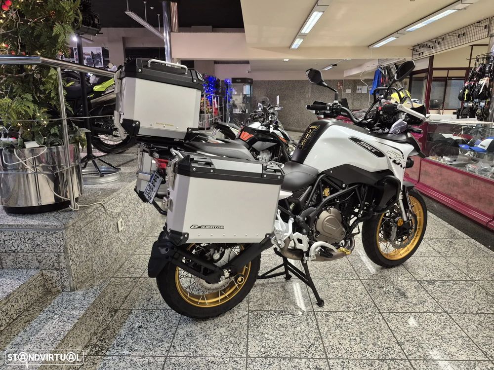 QJ Motor SRT 700X - 3