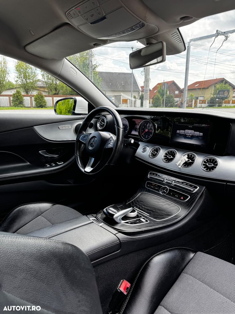 Mercedes-Benz E 200 - 12