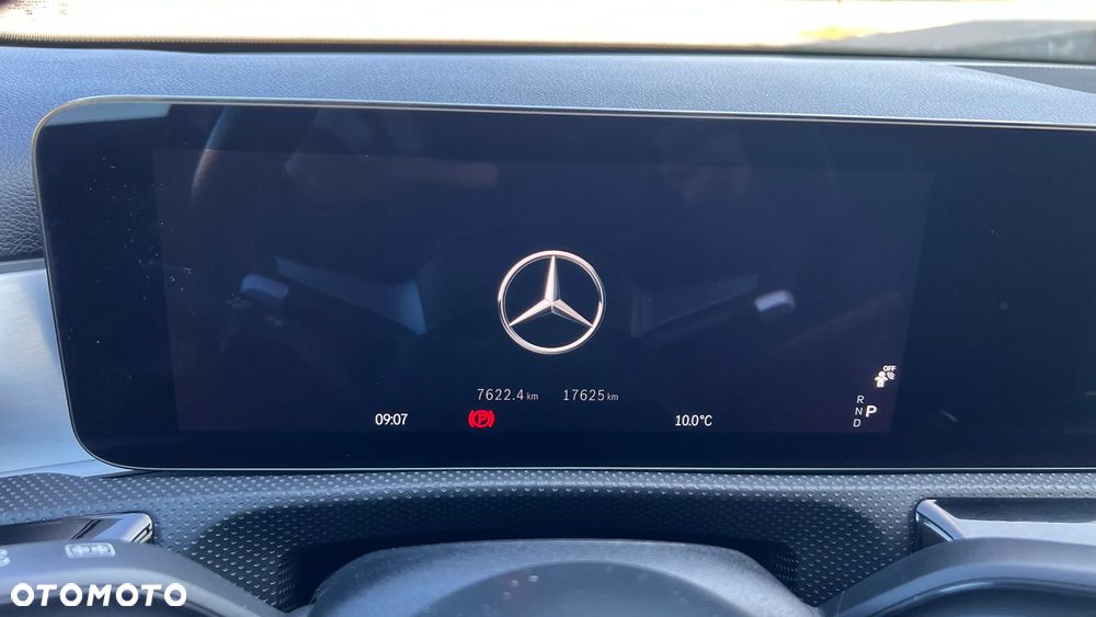 Mercedes-Benz Klasa A 180 7G-DCT Edition AMG Line - 29