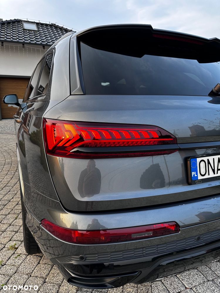 Audi Q7 - 12