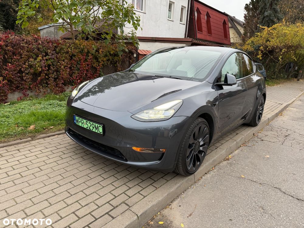 Tesla Model Y