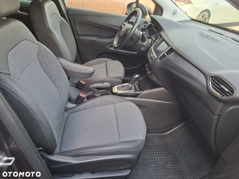 Opel Crossland - 15