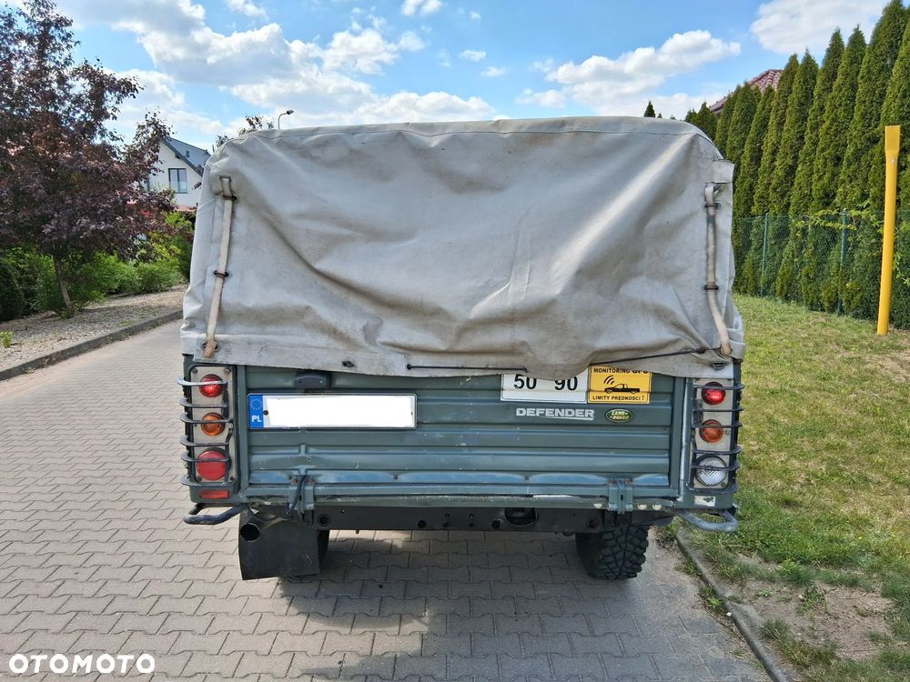 Land Rover Defender 130 2.4 TD4 HCPU E - 13