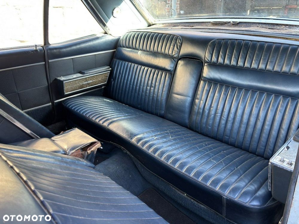 Lincoln Continental - 14
