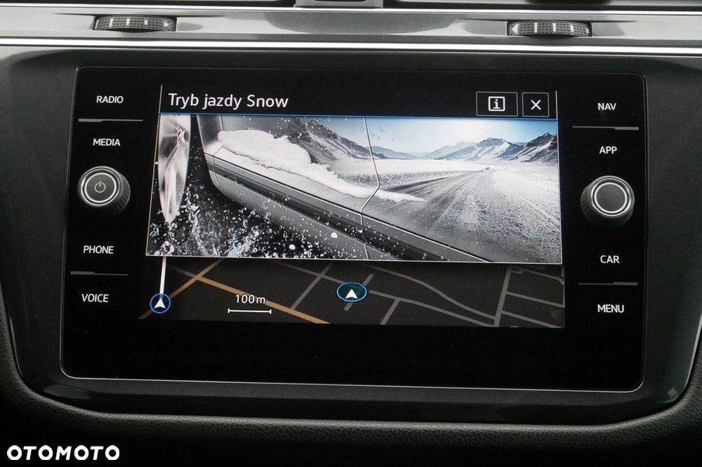 Volkswagen Tiguan 2.0 TSI 4Mot Elegance DSG - 26