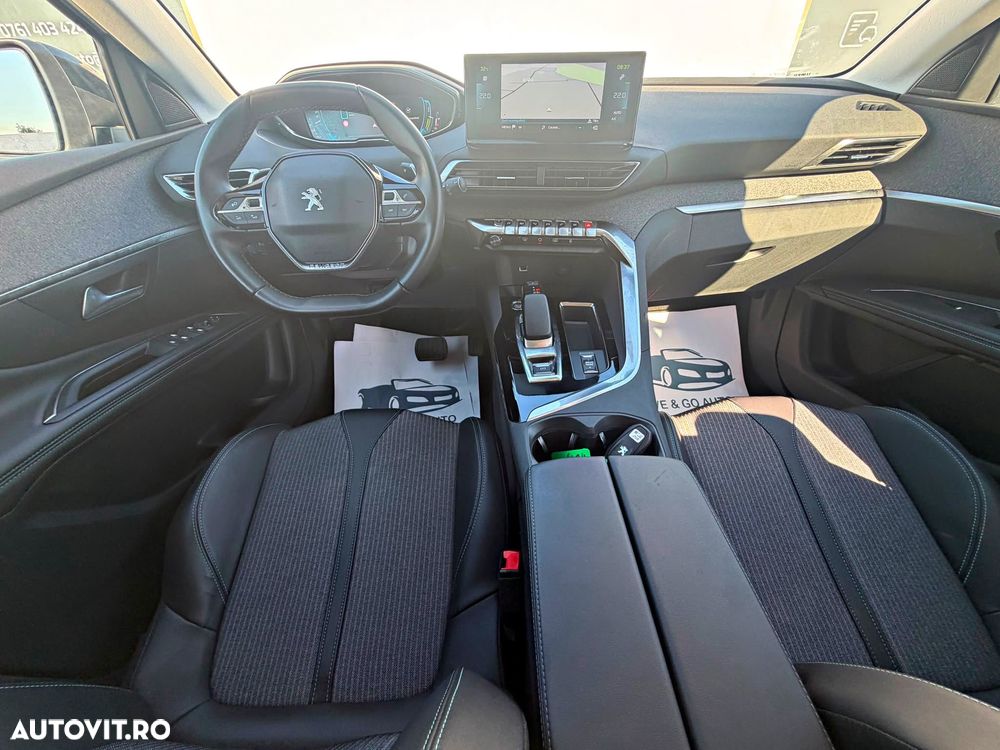 Peugeot 3008 PHEV 225 EAT8 Allure Pack - 12