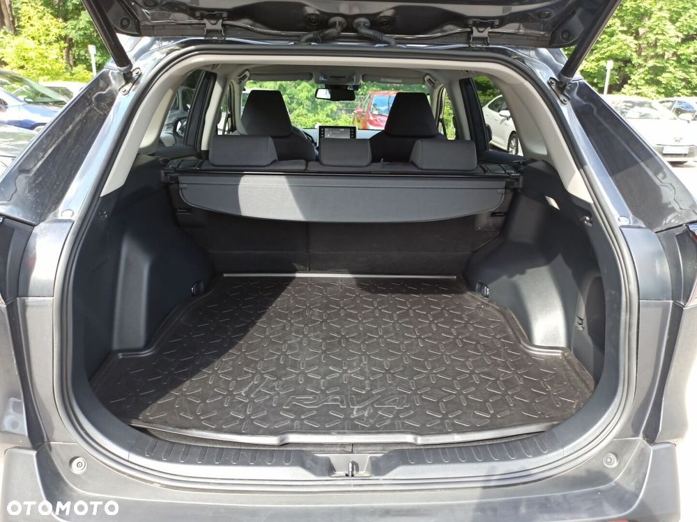 Toyota RAV4 - 12