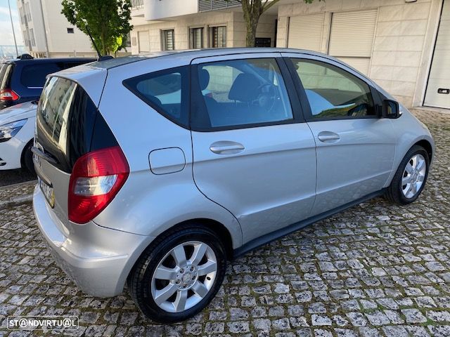 Mercedes-Benz A 160 Classic BlueEfficiency - 11