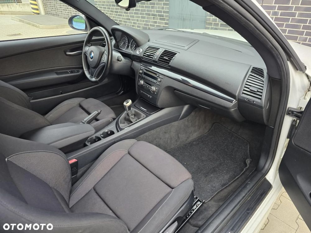 BMW Seria 1 116i - 20
