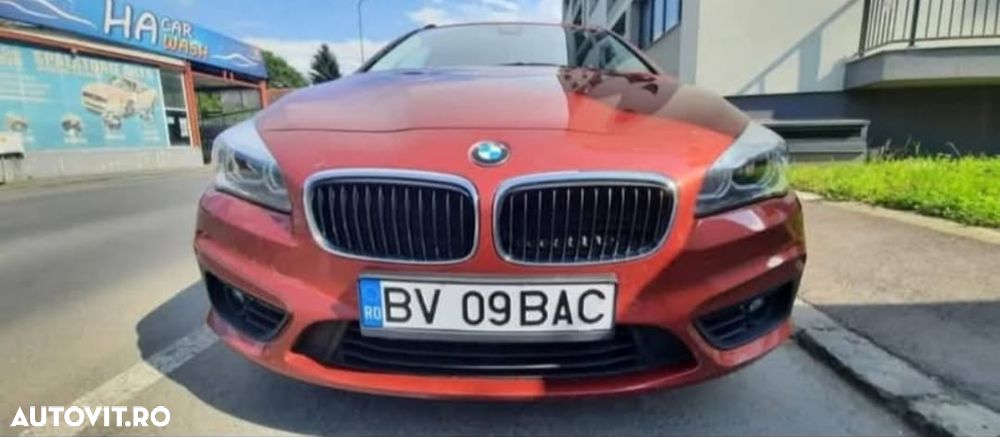BMW Seria 2 216d - 6