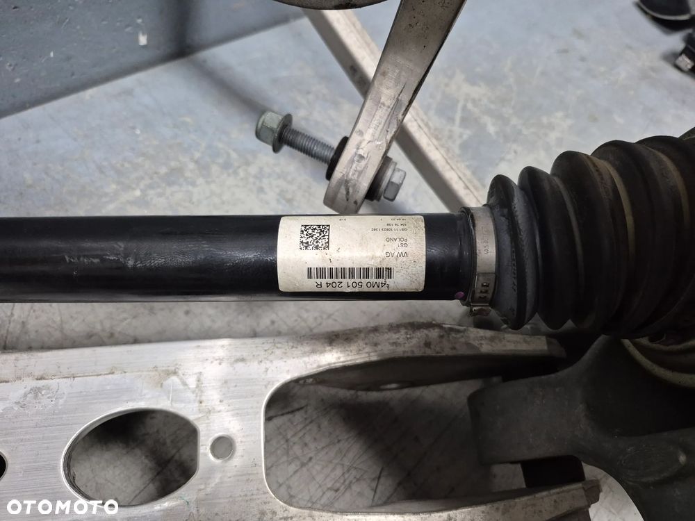 Zwrotnica Zawieszenie Półoś Prawy Tył Audi RSQ8 4M 4M0505432AF STAN BDB - 4