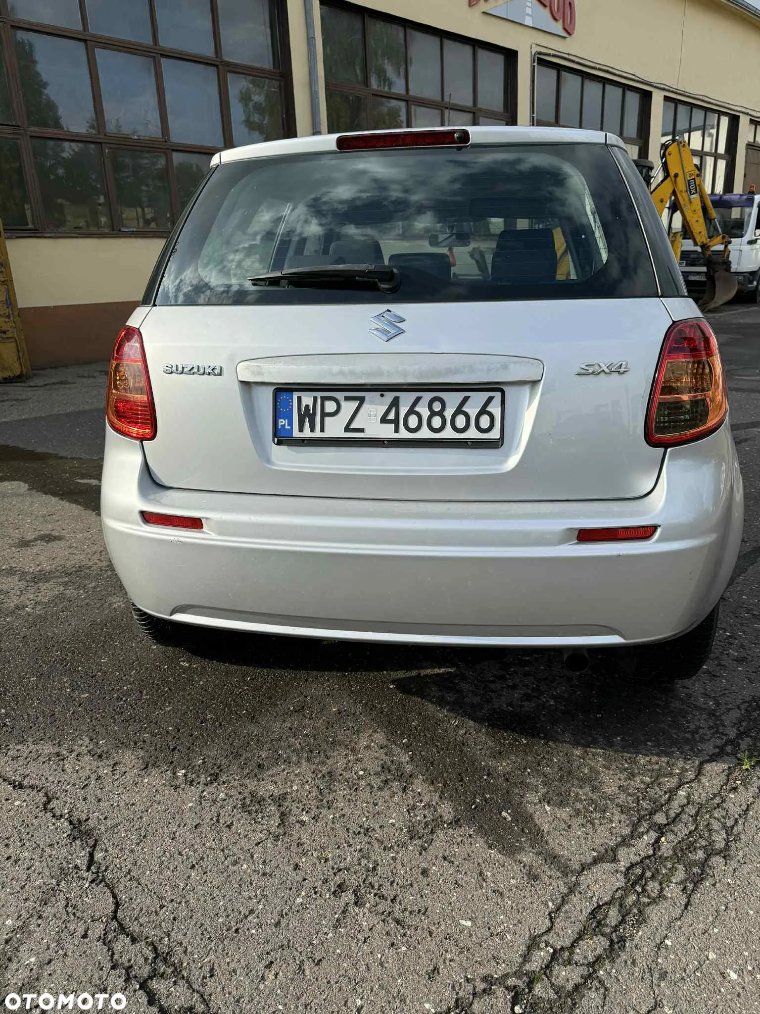Suzuki SX4 - 4