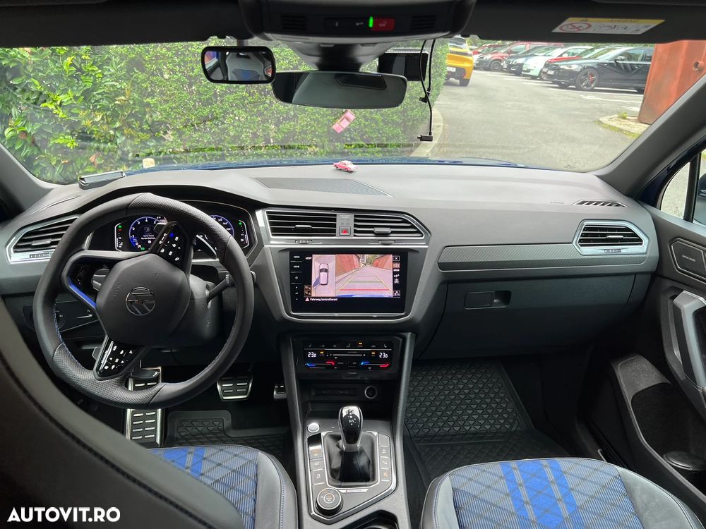 Volkswagen Tiguan 2.0 TSI OPF DSG 4Motion R - 24