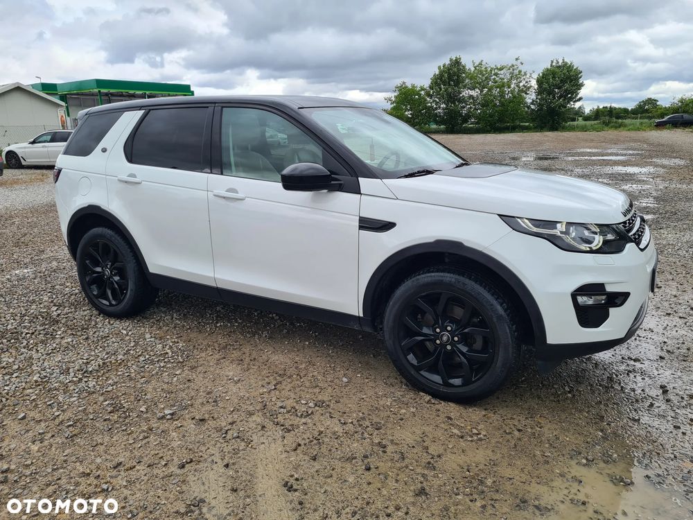 Land Rover Discovery 2.0 TD4 HSE - 11
