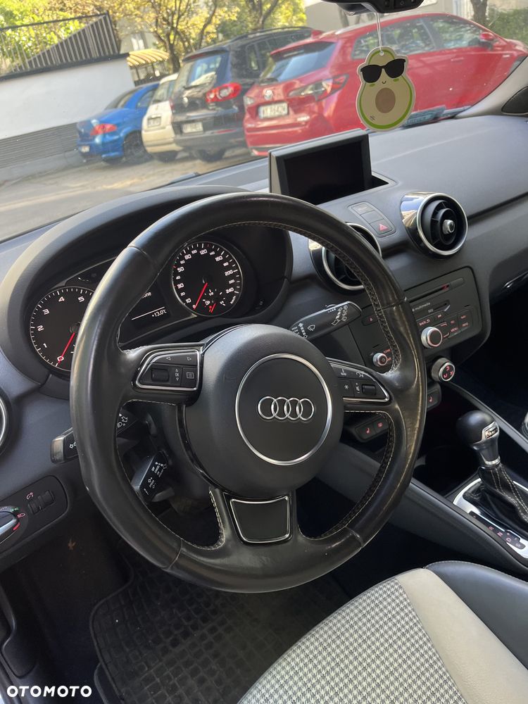 Audi A1 ver-1-4-tfsi-ambition-s-tronic - 7