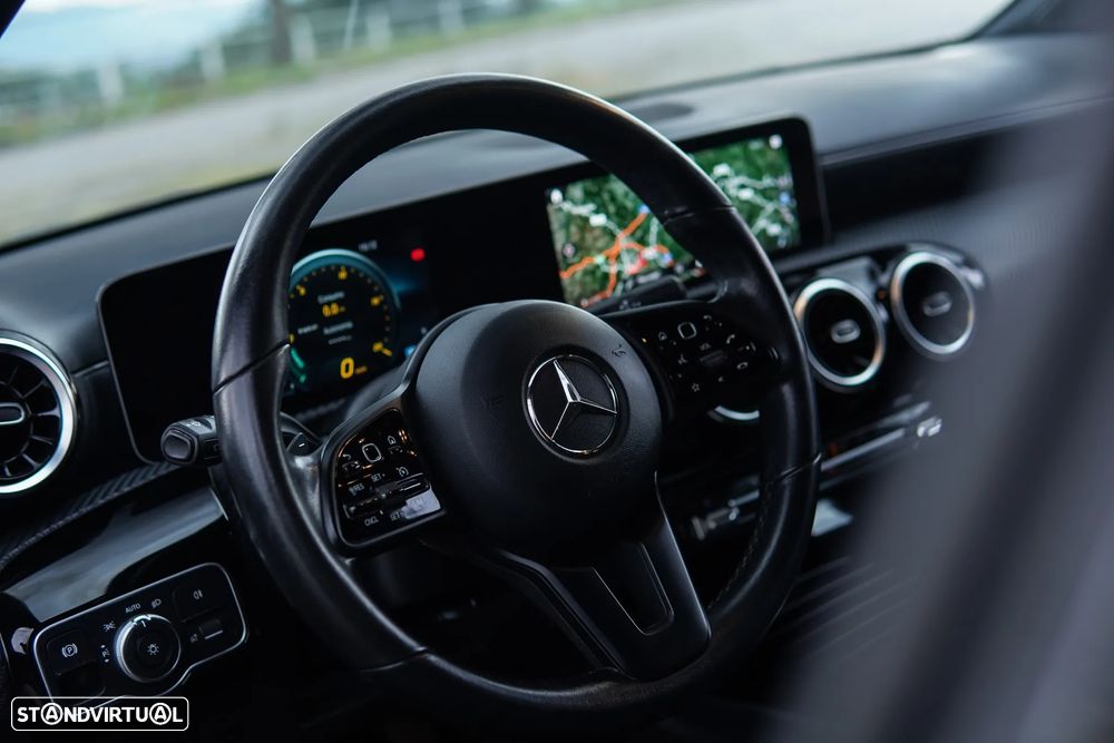 Mercedes-Benz CLA 180 d 7G-DCT Progressive - 54