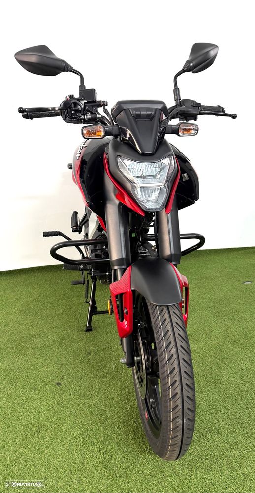 Bajaj Pulsar N 125 - 4