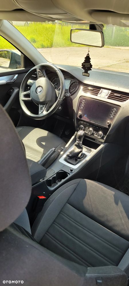 Skoda Octavia 1.4 TSI Ambition - 14