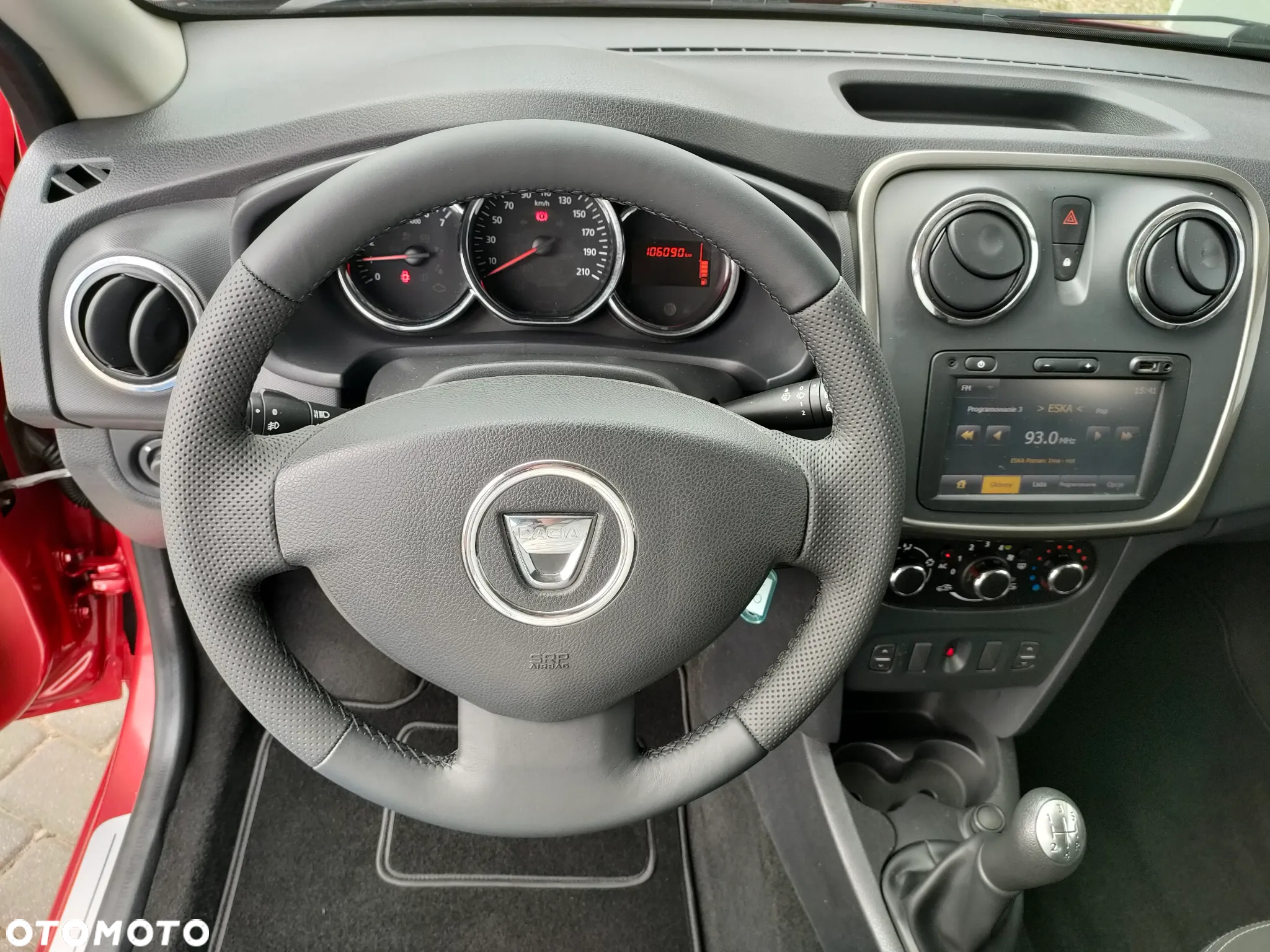 Dacia Sandero 0.9 TCe Laureate - 9